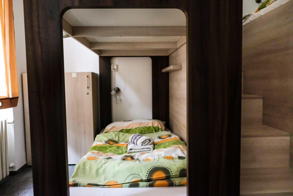Hostel Vodna 1 Kosice Ngoại thất bức ảnh