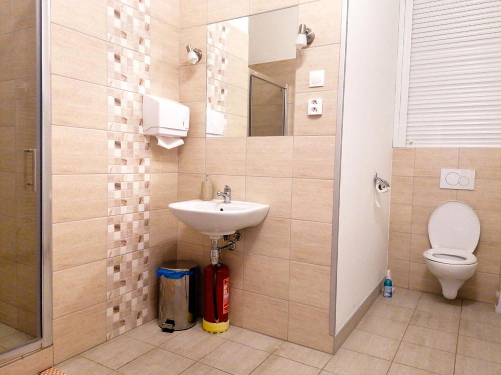 Hostel Vodna 1 Kosice Ngoại thất bức ảnh