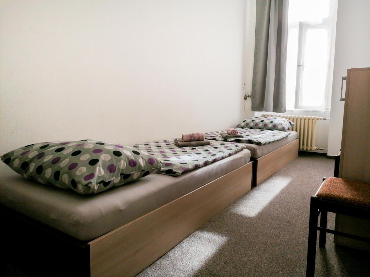 Hostel Vodna 1 Kosice Ngoại thất bức ảnh