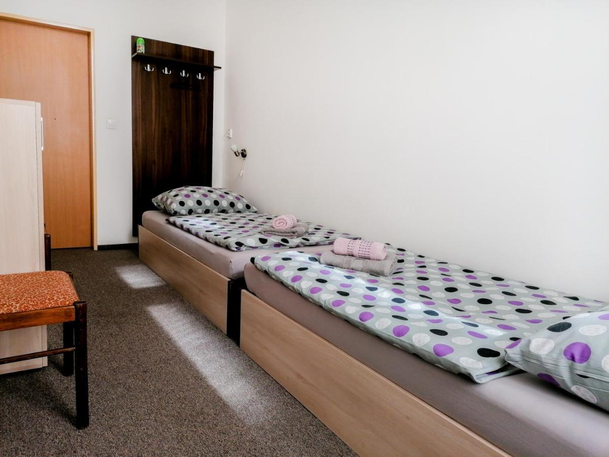 Hostel Vodna 1 Kosice Ngoại thất bức ảnh