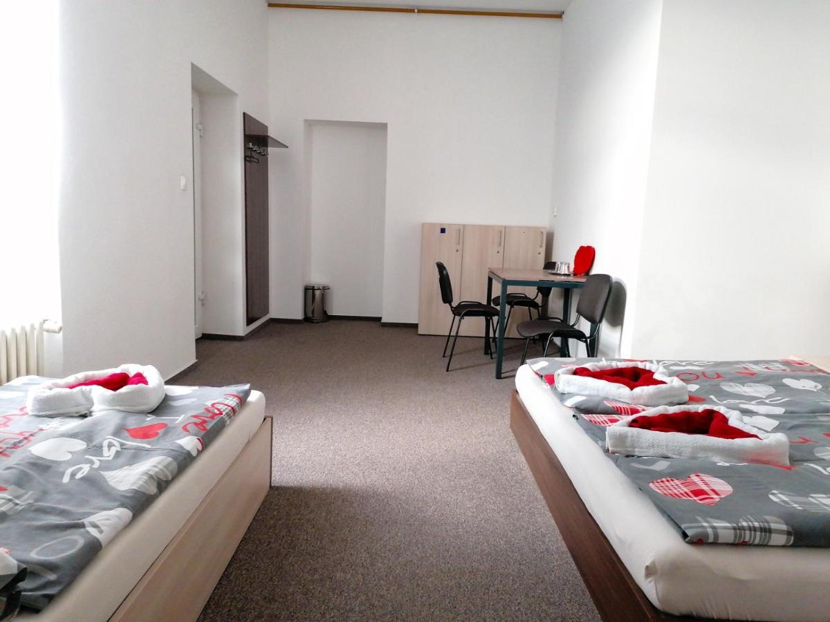 Hostel Vodna 1 Kosice Ngoại thất bức ảnh